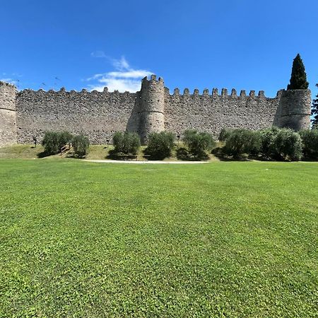 Incantevole Appartamento Moniga del Garda Exterior photo